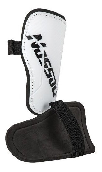 CANILLERA DE FUTBOL NASSAU PRO